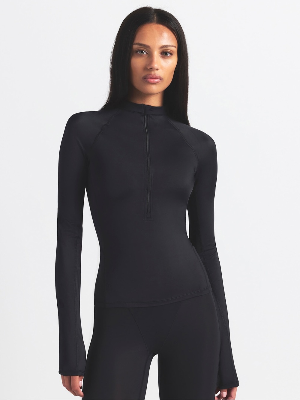 NikeSKIMS Shine
Women's Long-Sleeve Half-Zip Top
